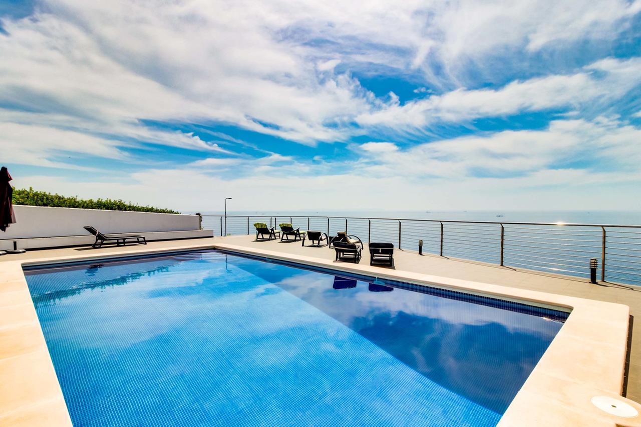 Villa Cielo كالا بي المظهر الخارجي الصورة